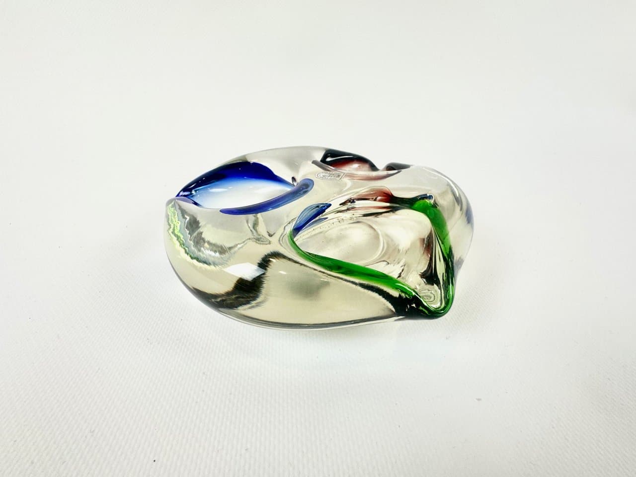 Ashtray Tirgu-Mures, multicolor glass, Romania, 1960s. - 152078