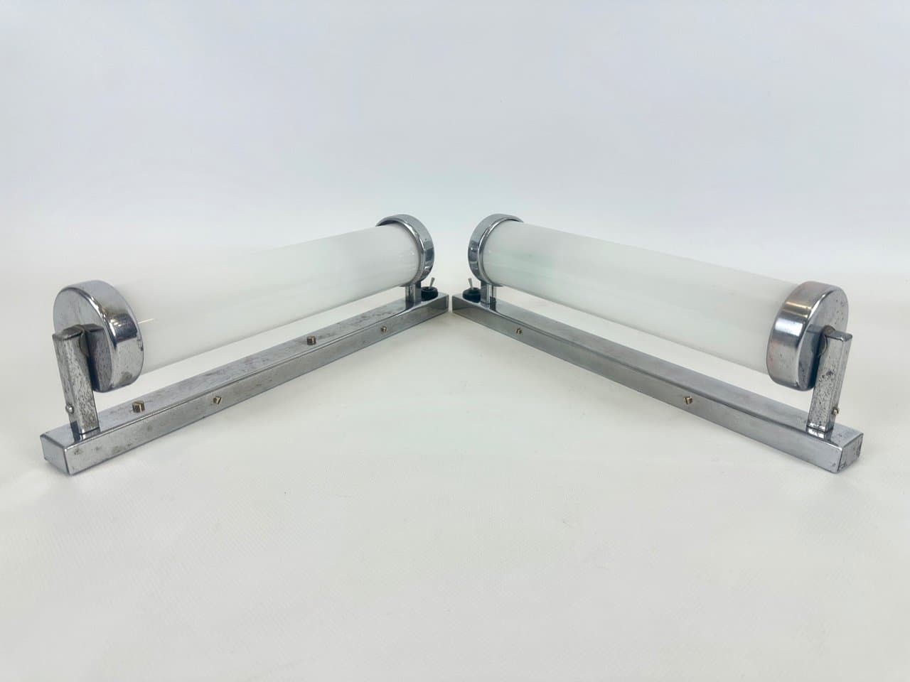 Para kinkietów Bauhaus, srebrny, mosiądz chromowany, szkło, Czechy, lata 30. - 152272