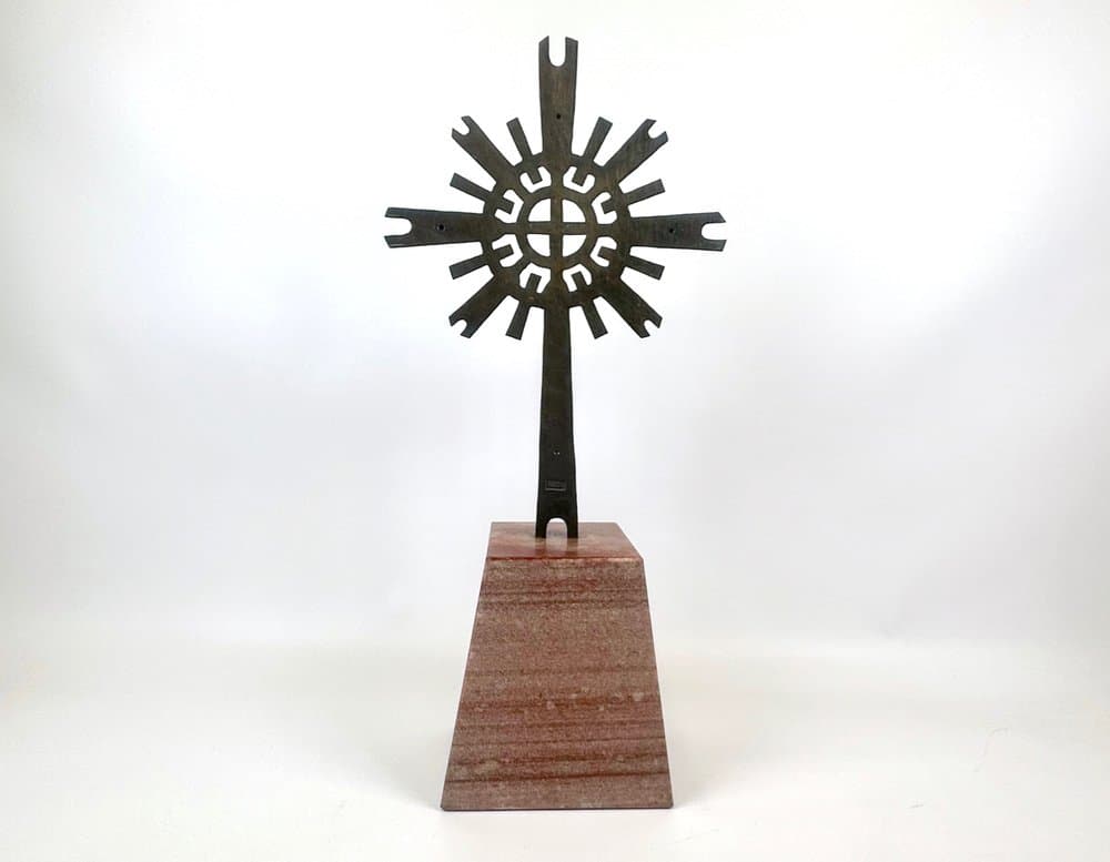 Krzyż pamiątkowy, brąz ciemnobrązowy, marmur ciemnobrązowy, Niemcy, lata 60. - 152537