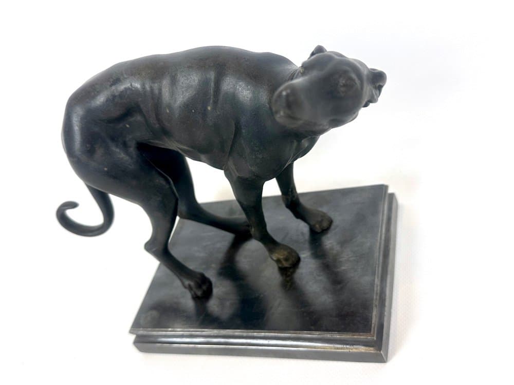 Figurine greyhound, black, cast iron, France, early 20th c. - 152544