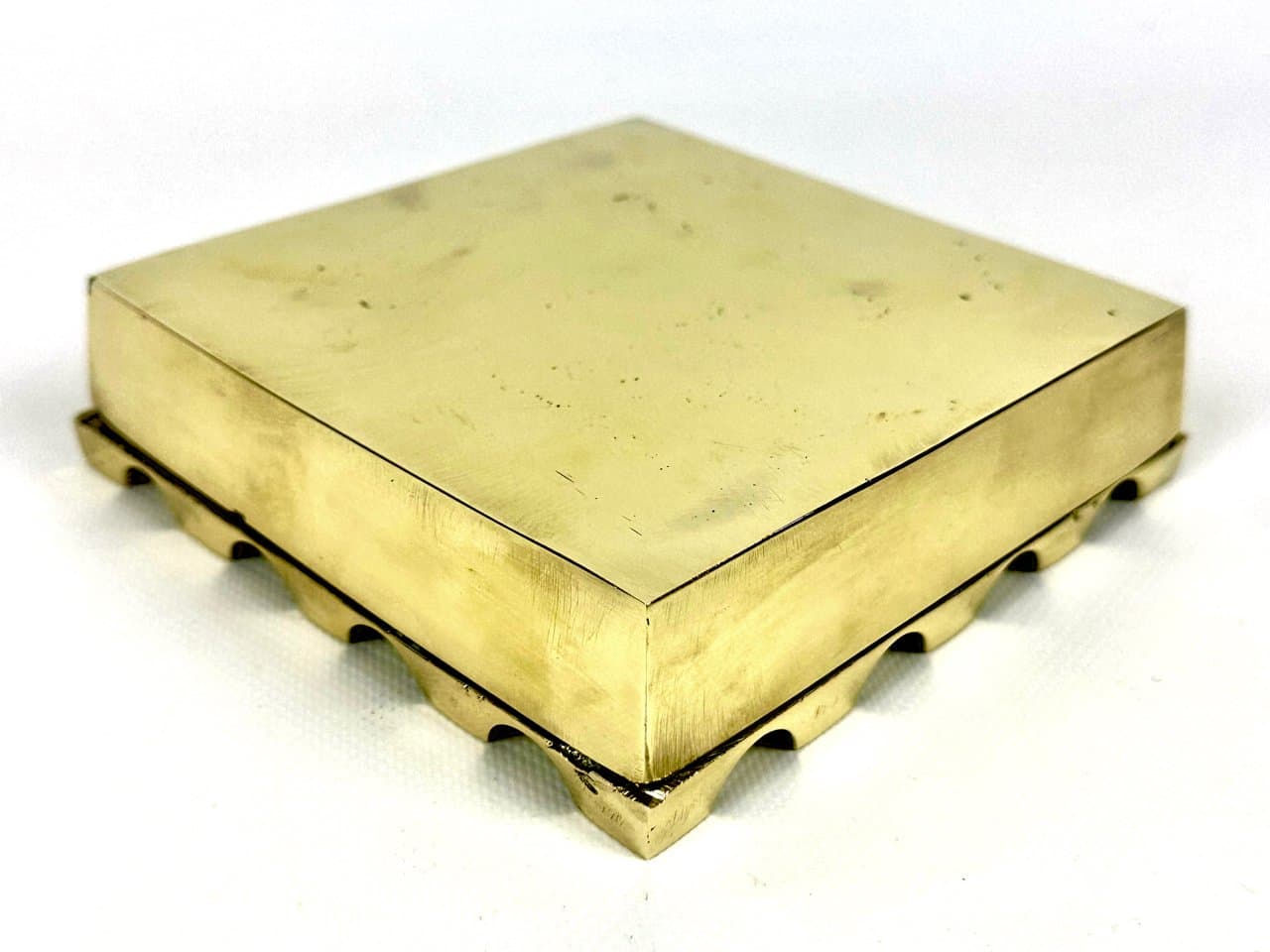 Popielniczka Ultima, złoty mosiądz, Szwecja, lata 60. - 152759