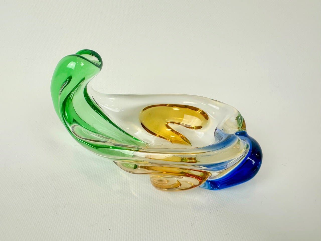 Ashtray Rhapsody, multicolored glass, by F. Zemek, Czech Republic, 1960s. - 152836