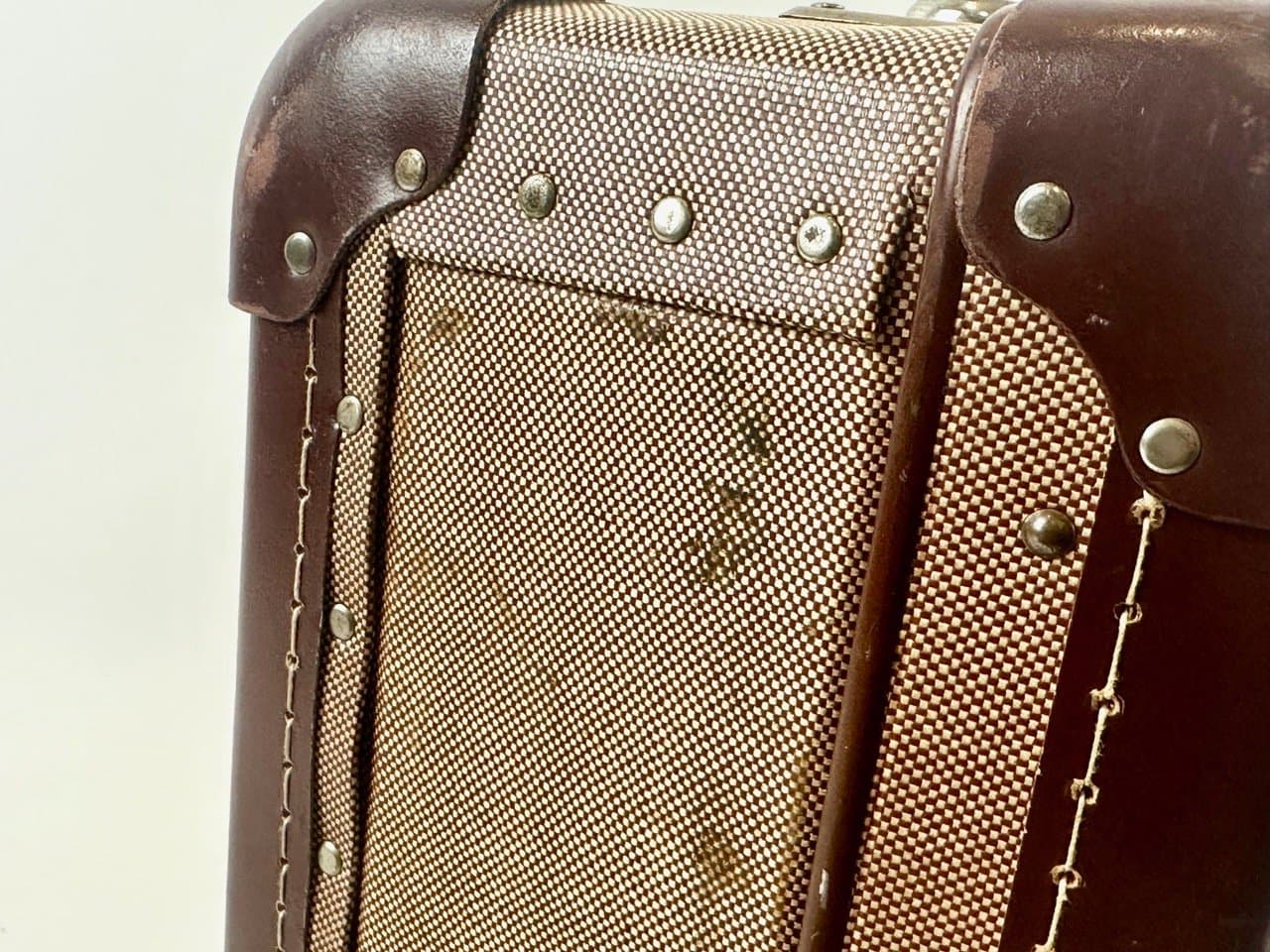Suitcase Art Deco, light brown canvas, brown leather, Germany, 1930s - 152894