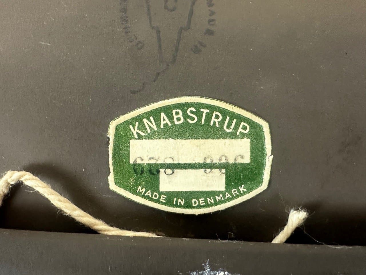 Wall plate, dark brown ceramic, by P. Labuzek Baro, Denmark, 1960s - 152948