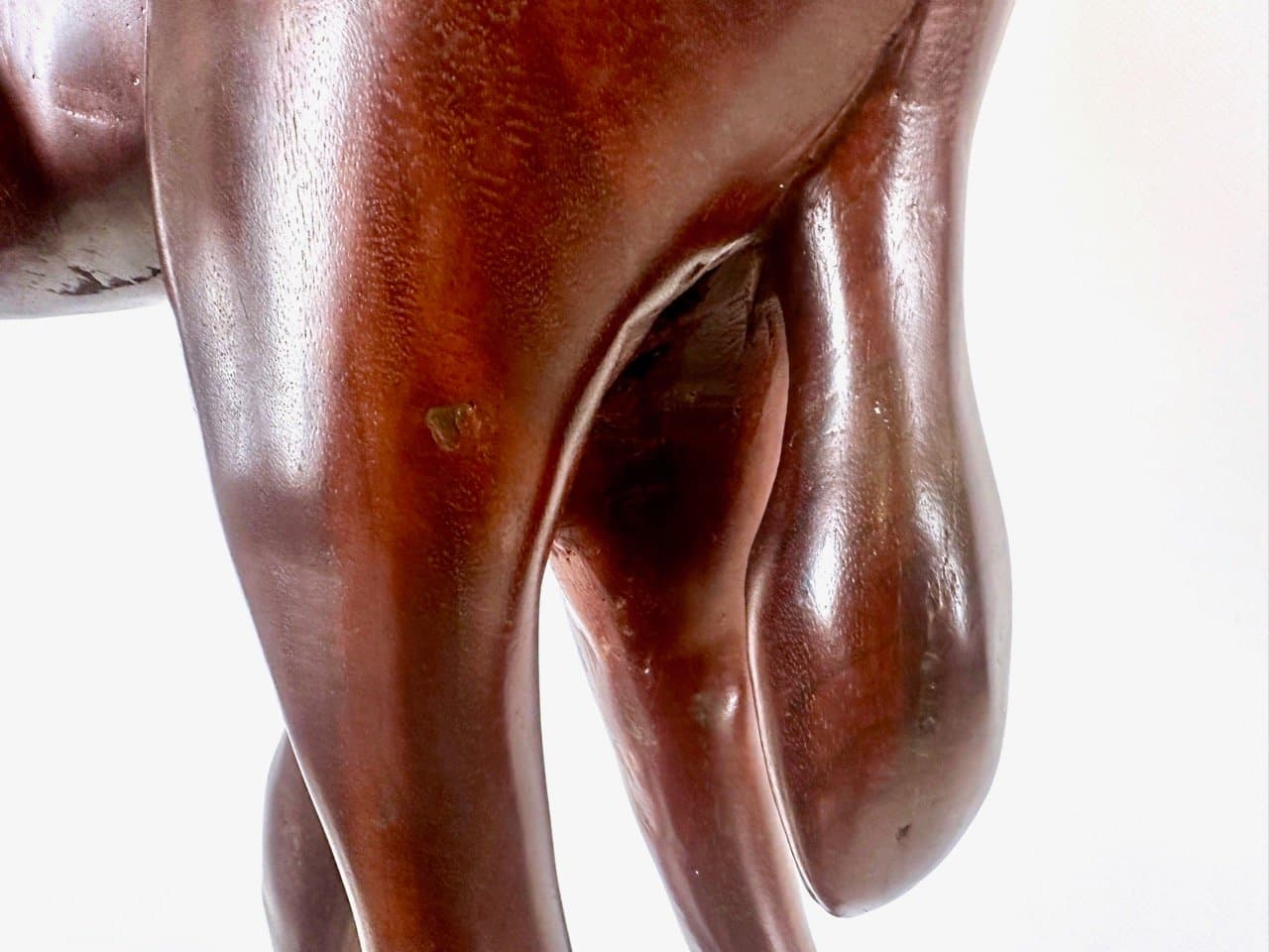 Rzeźba podłogowa antylopa, mahoniowy brąz, mahoń, Kenia, lata 60. - 153070