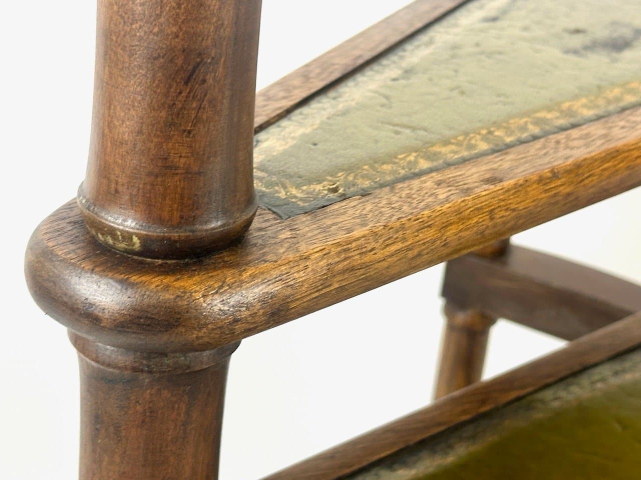 Drabinka biblioteczna, Victorian, mahoniowy, skóra oliwkowa, mosiądz, Wielka Brytania, XIX w. - 153097