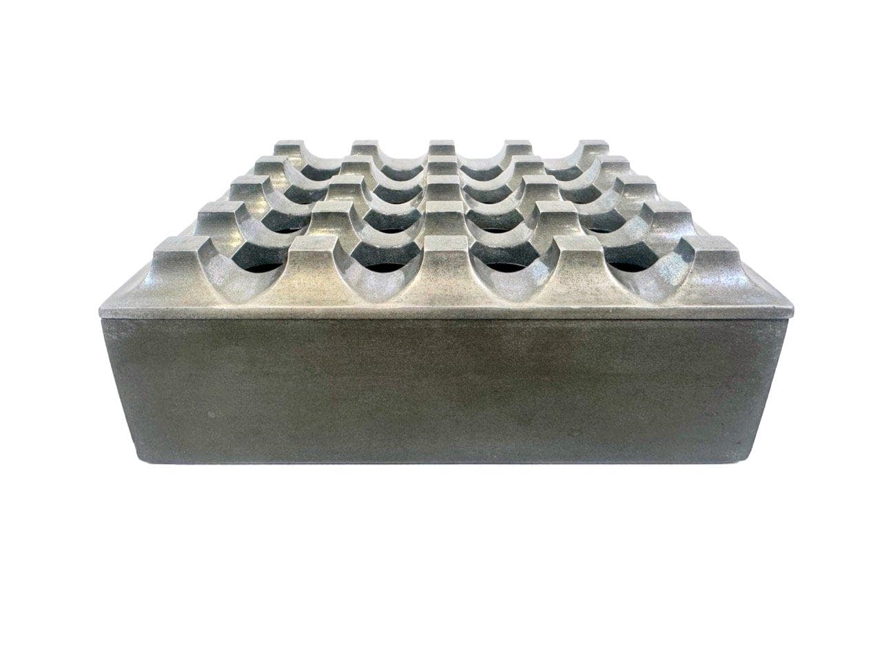 Popielniczka Ultima 15, srebrny, aluminium, proj. H. Bäckström, B. Ljungberg, Dania, lata 60.