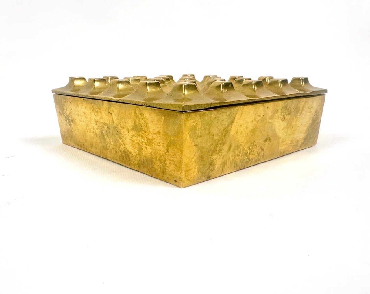 Popielniczka Ultima, złoty, mosiądz, proj. H. Bäckström, B. Ljungberg, Szwecja, lata 60. - 153367