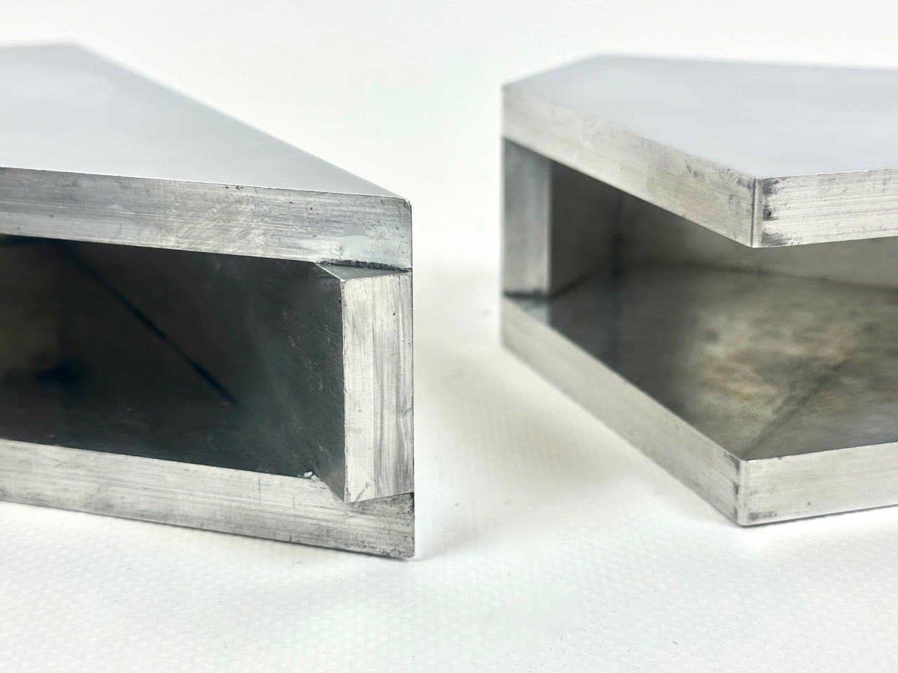 Pudełko No 0101, srebrny, aluminium, proj. R. Pfund, Marlboro Design, Szwajcaria, lata 80. - 153381