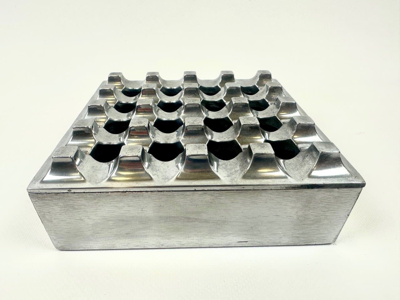 Popielniczka Ultima 15, srebrny, aluminium, Szwecja, lata 60. - 153575