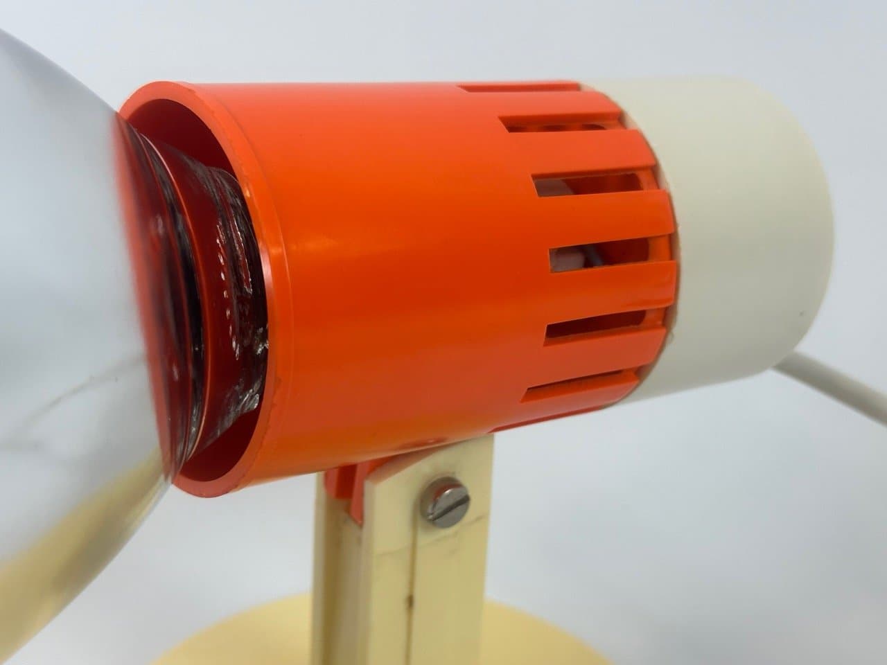 Lampka biurkowa space age, pomarańczowy, plastik, lata 70. - 153633