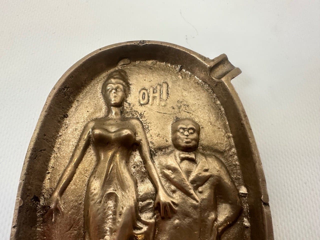 Ashtray Art Deco, golden bronze, 1940s - 153675