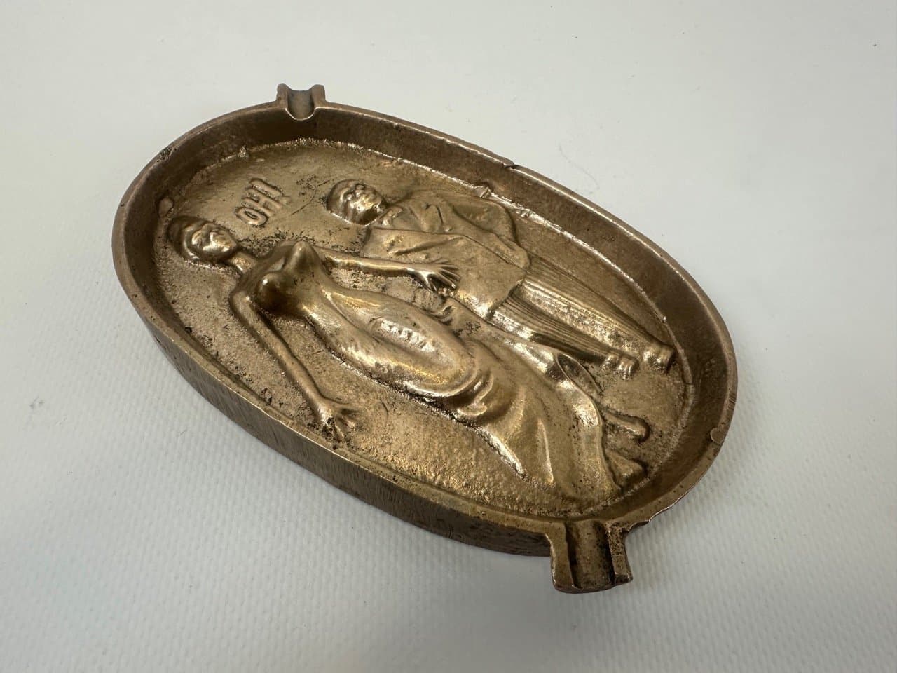 Ashtray Art Deco, golden bronze, 1940s - 153676