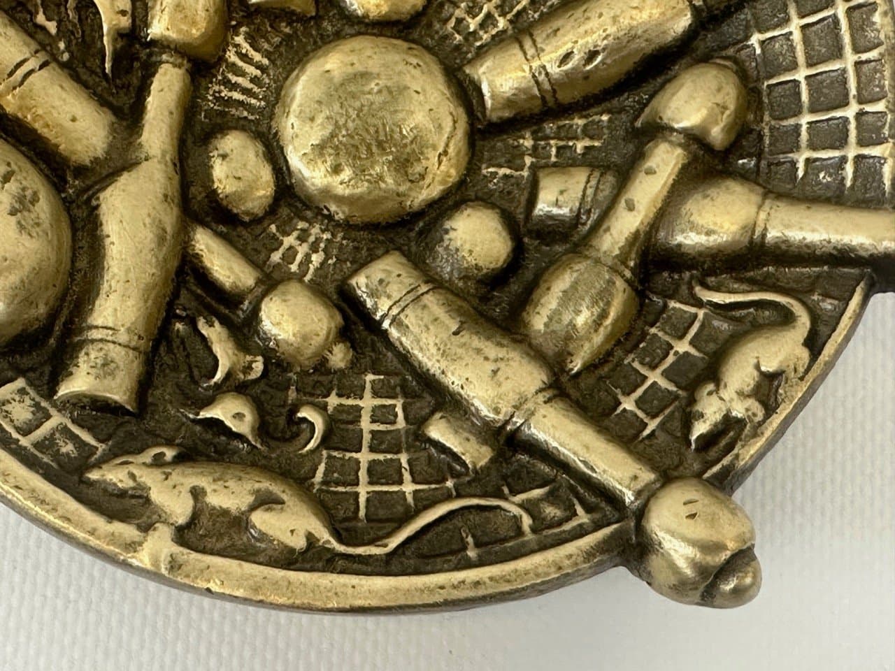 Ashtray Bowling, golden bronze, United States, 1910s. - 153706