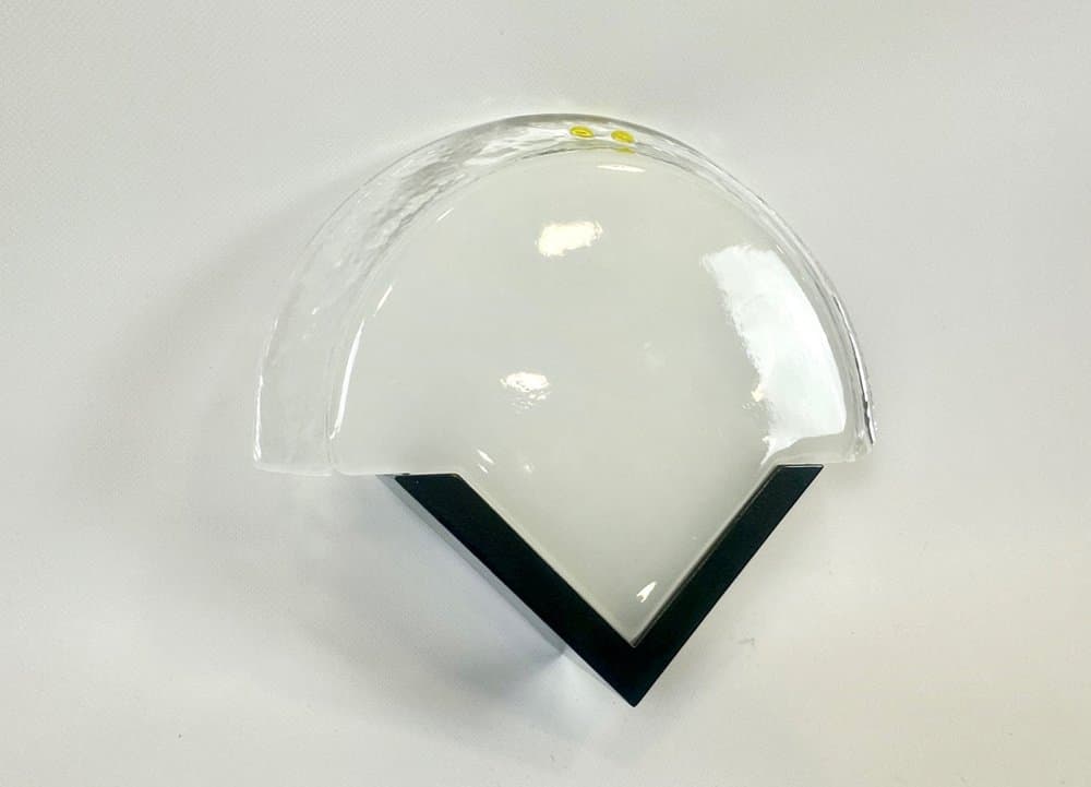 zestaw trzech kinkietów, szkło murano multikolor, metal czarny, Leucos, Włochy, lata 80. - 154000