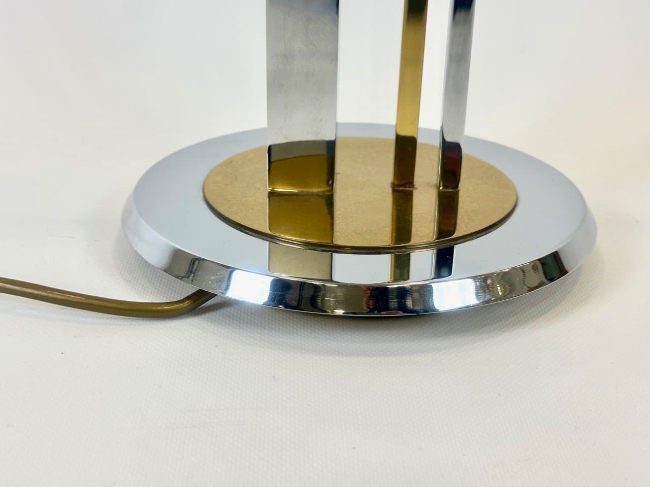 Lampa stołowa postmodernistyczna, mosiądz złoty, stal chromowana srebrna, Niemcy, lata 90. - 154260