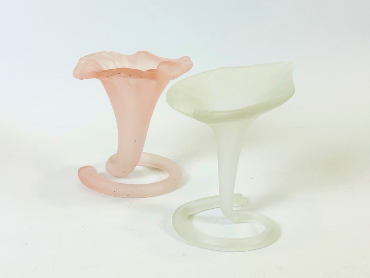 Pair of vases Italian Modern, pink, clear, glass, Italy, 1970s. - 154392