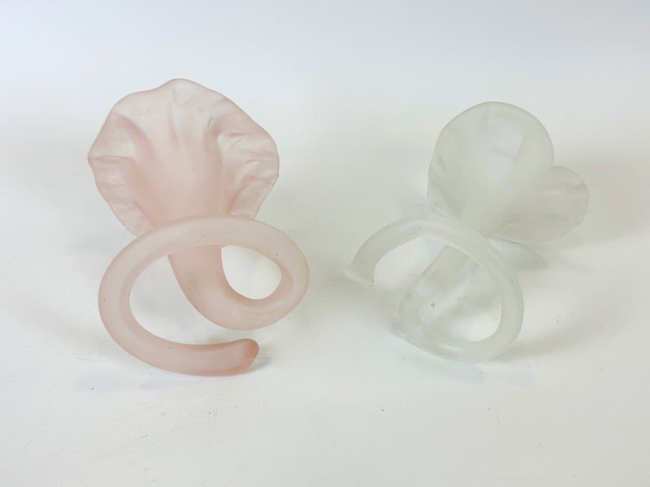 Pair of vases Italian Modern, pink, clear, glass, Italy, 1970s. - 154395