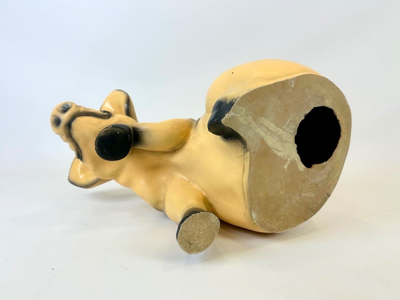 Figura świni, ivory white, lata 80. - 154403