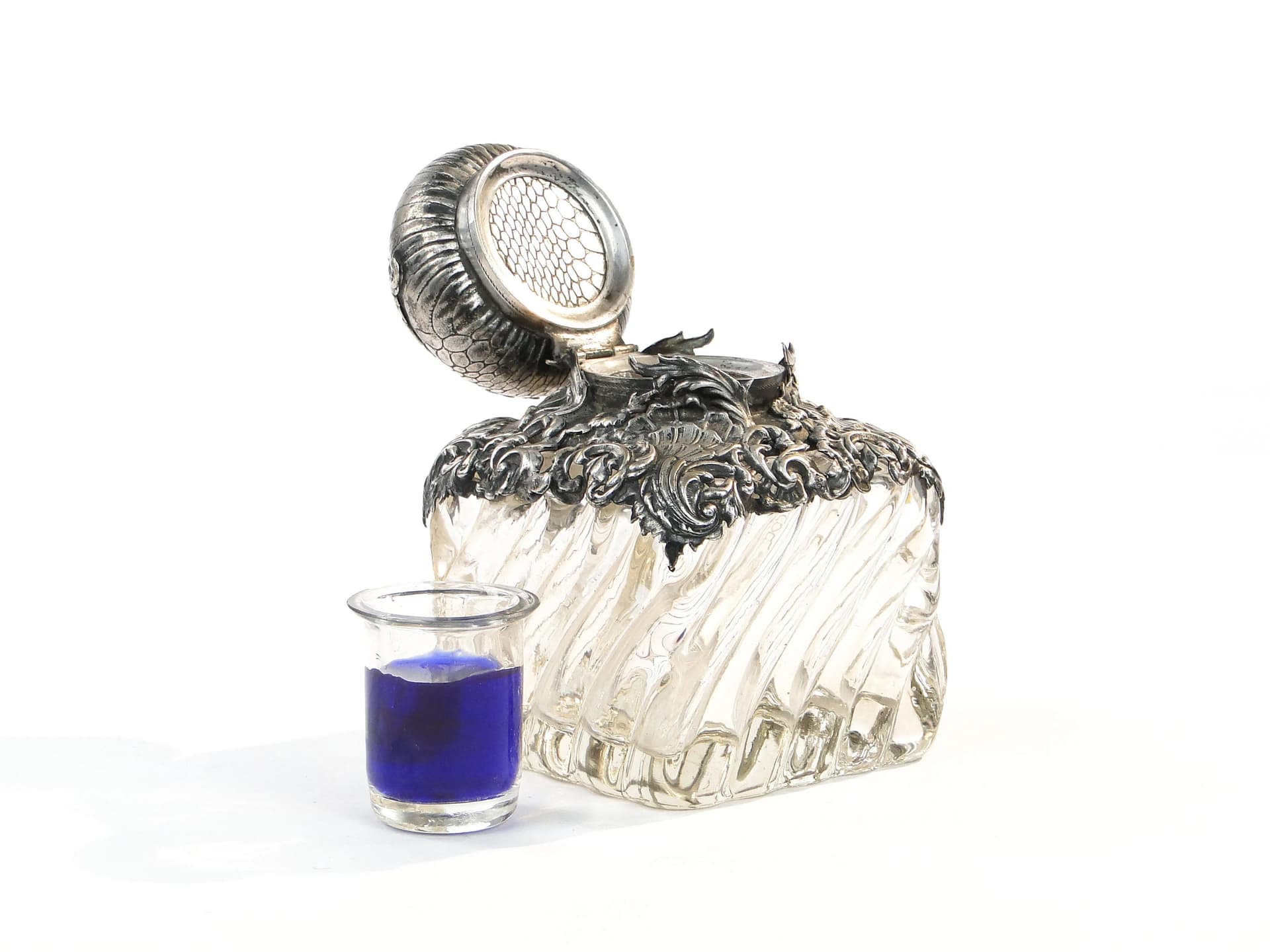 Kałamarz gabinetowy Rococo, szkło transparentne, mosiądz platerowany srebrem, Baccarat, Francja, XIX w. - 9541