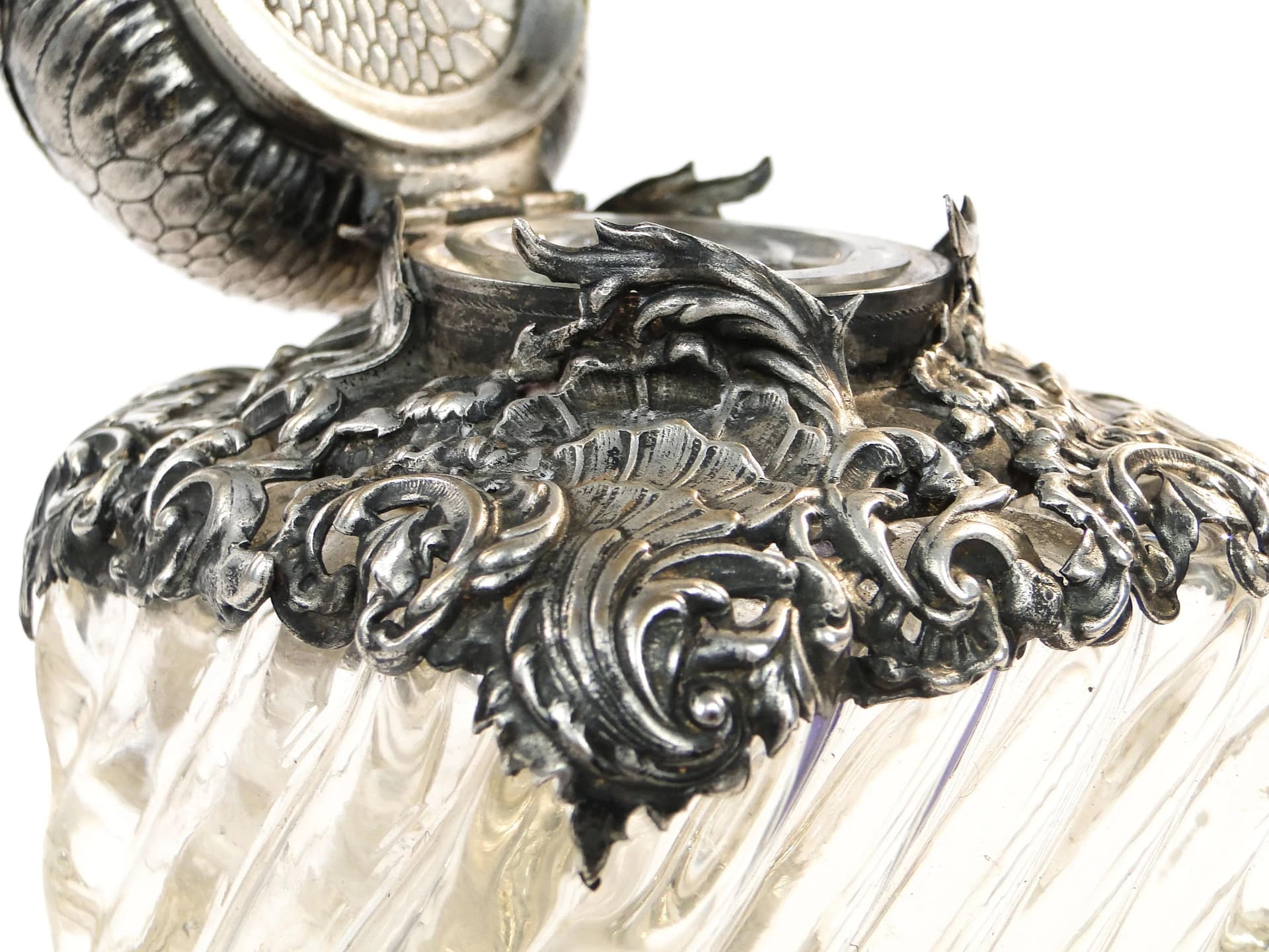 Kałamarz gabinetowy Rococo, szkło transparentne, mosiądz platerowany srebrem, Baccarat, Francja, XIX w. - 9543