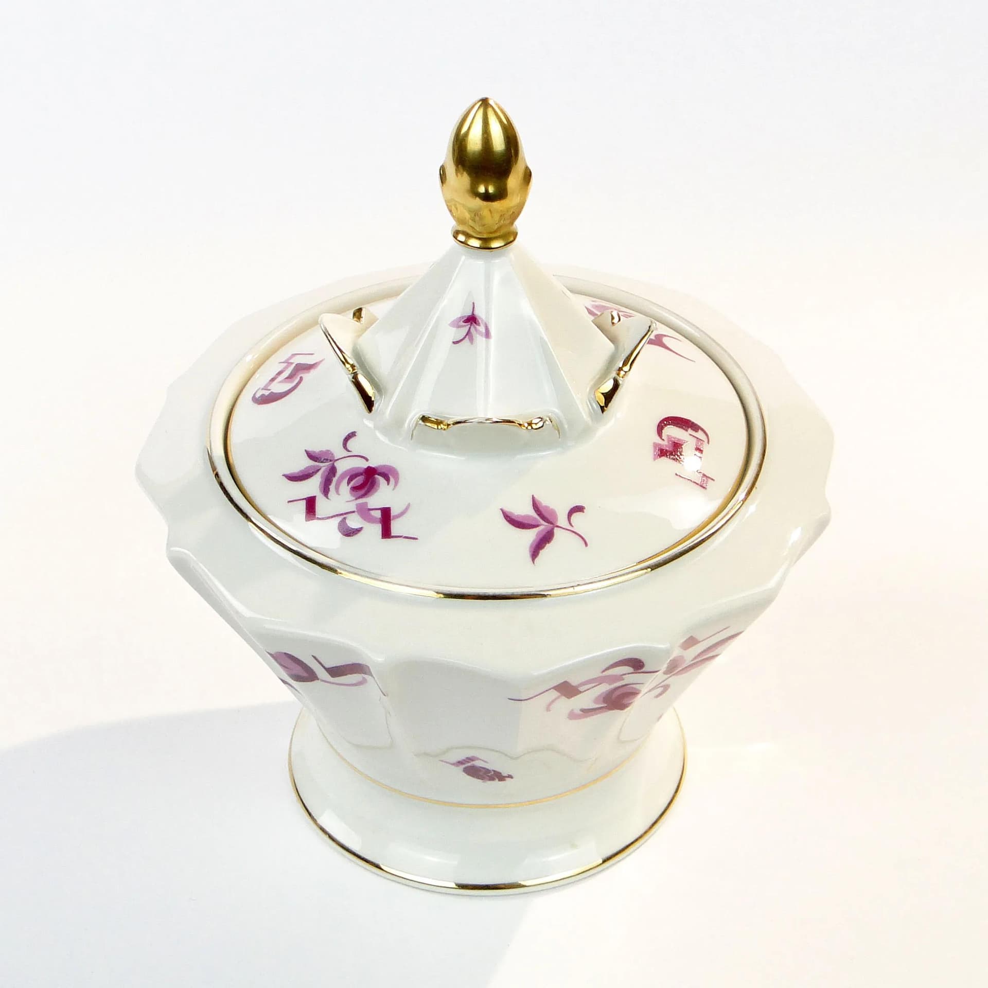 Bonbonniere Art Deco, white porcelain, Hertel Jacob, Germany, 1930s. - 9517