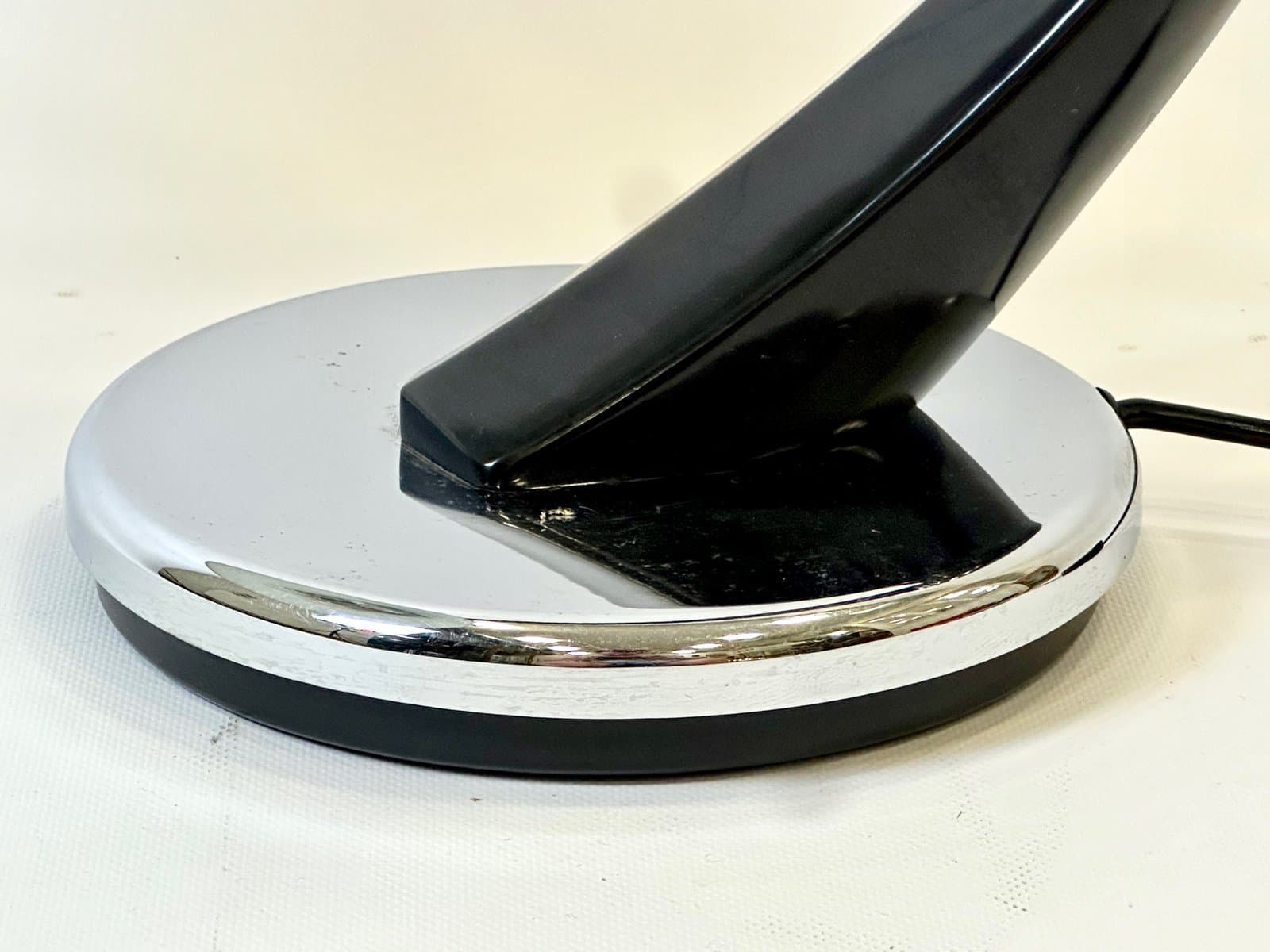 Lampa biurkowa Boomerang 64, czarny, metal, nikiel, Fase, Hiszpania, lata 70. - 154904