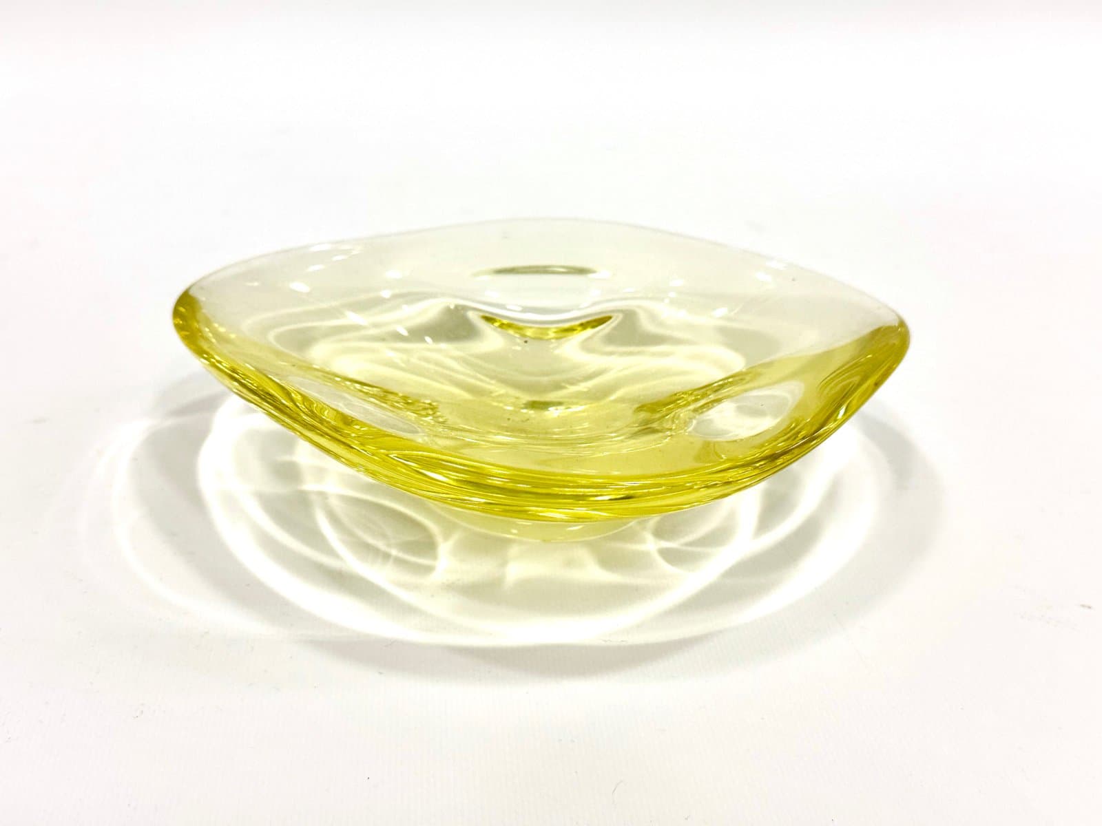 Bowl, yellow glass, attrib. M. Klinger, Železný Brod, Czech Republic, 1960s. - 155191