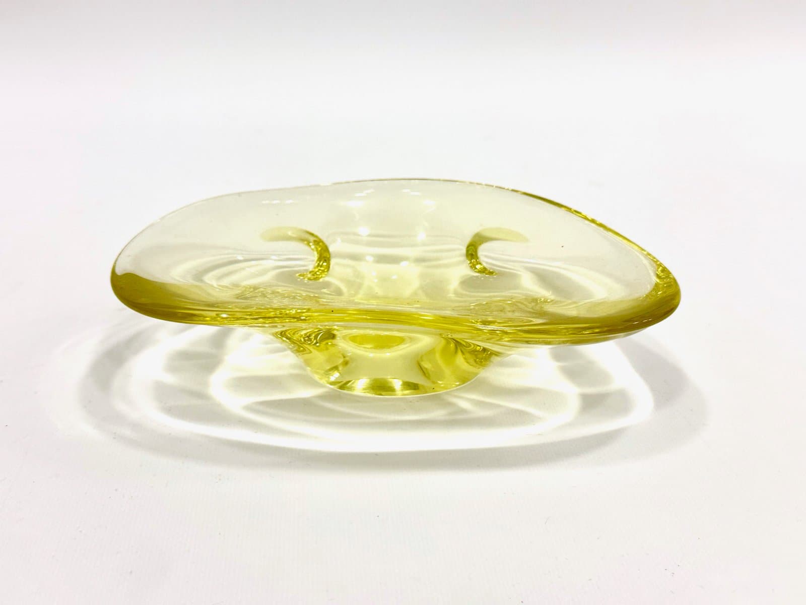Bowl, yellow glass, attrib. M. Klinger, Železný Brod, Czech Republic, 1960s. - 155192