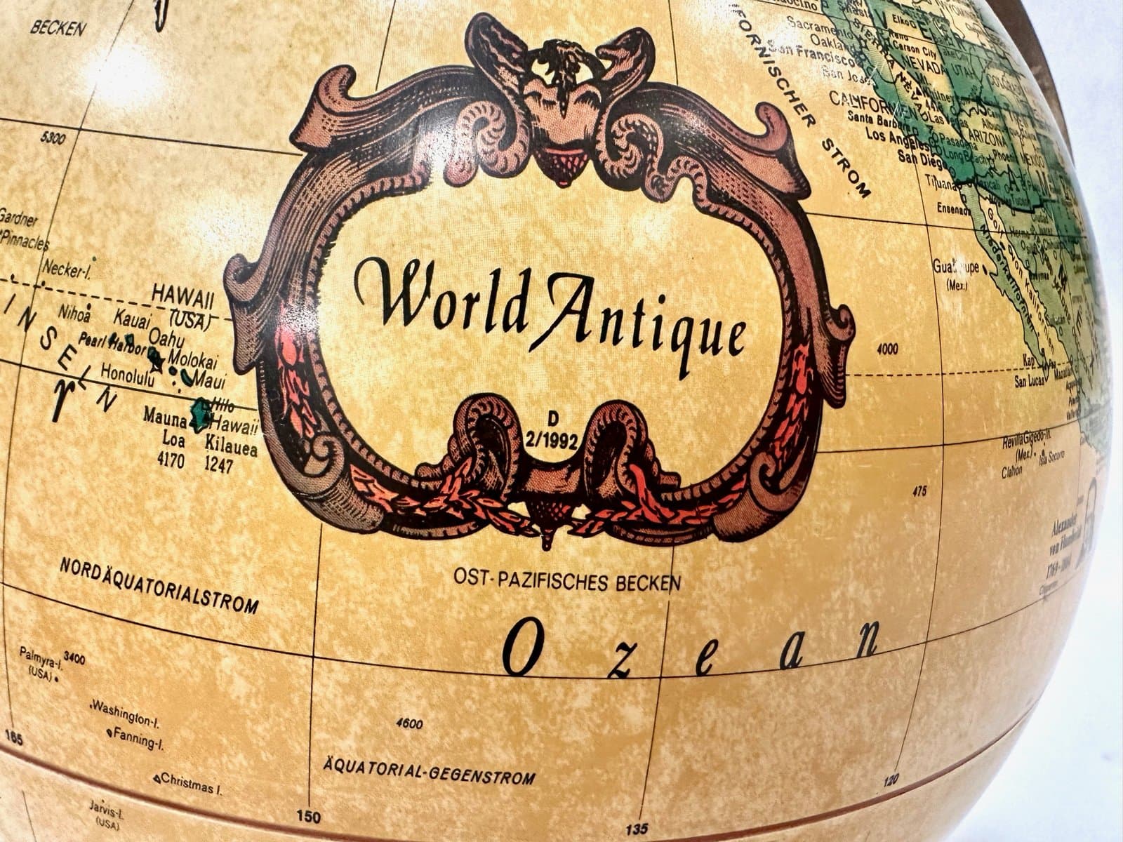 Globus podświetlany, beżowy, metal, plastik, teak, Dania, lata 90. - 155297