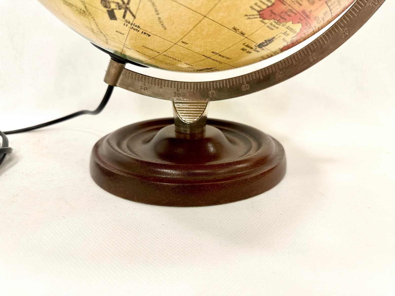 Globus podświetlany, beżowy, metal, plastik, teak, Dania, lata 90. - 155302