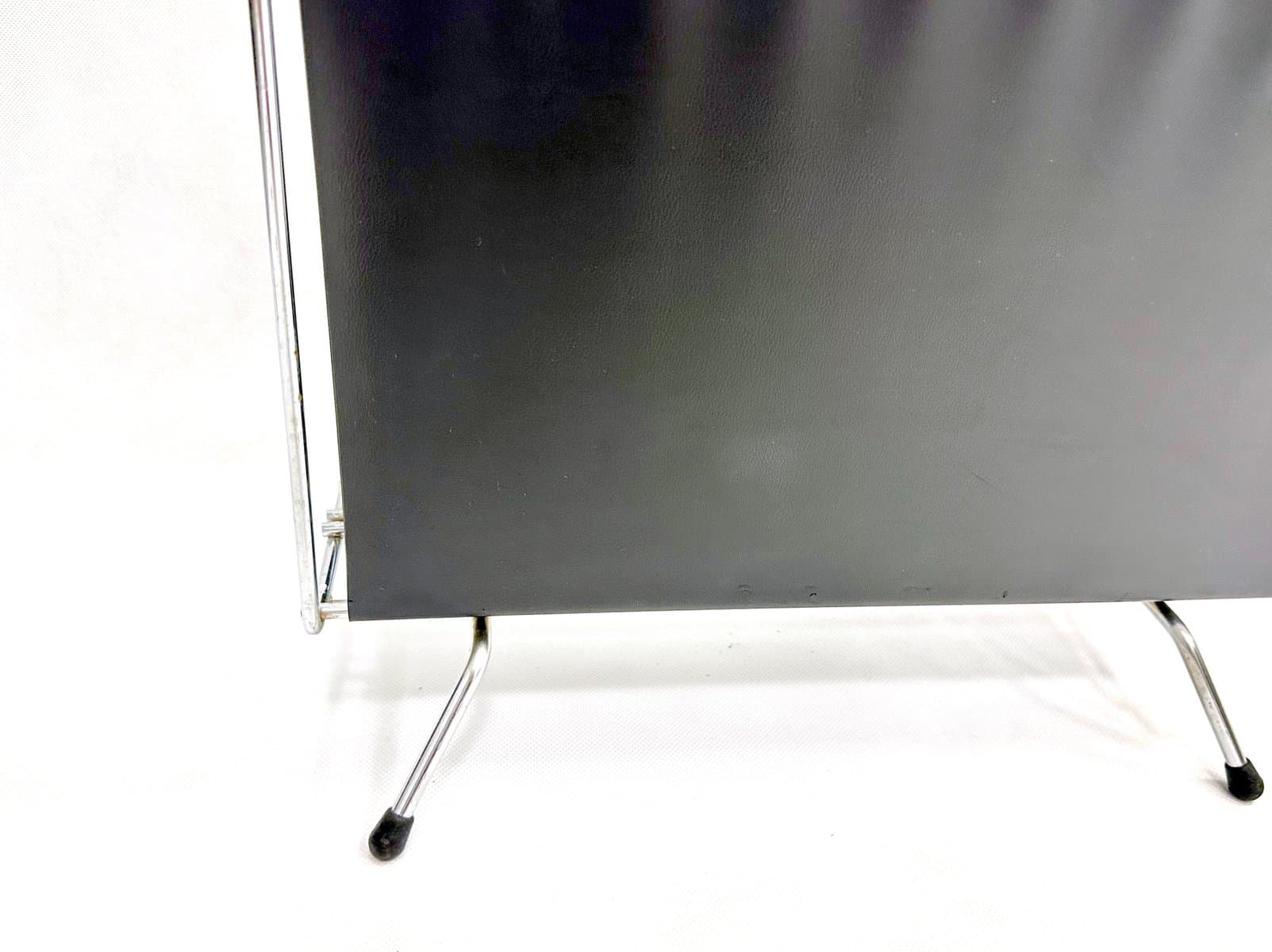 Magazine rack, black vinyl, silver chrome steel, Germany, 1970s. - 155468