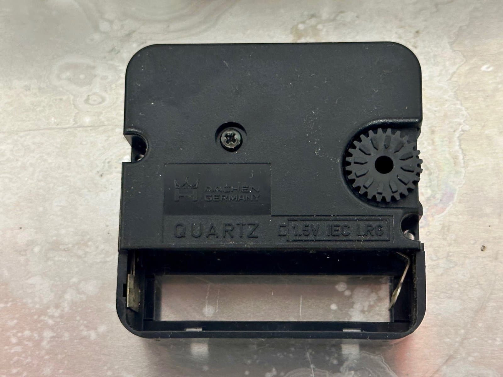 Zegar biurkowy, srebrny, aluminium, Niemcy, lata 50. - 155663