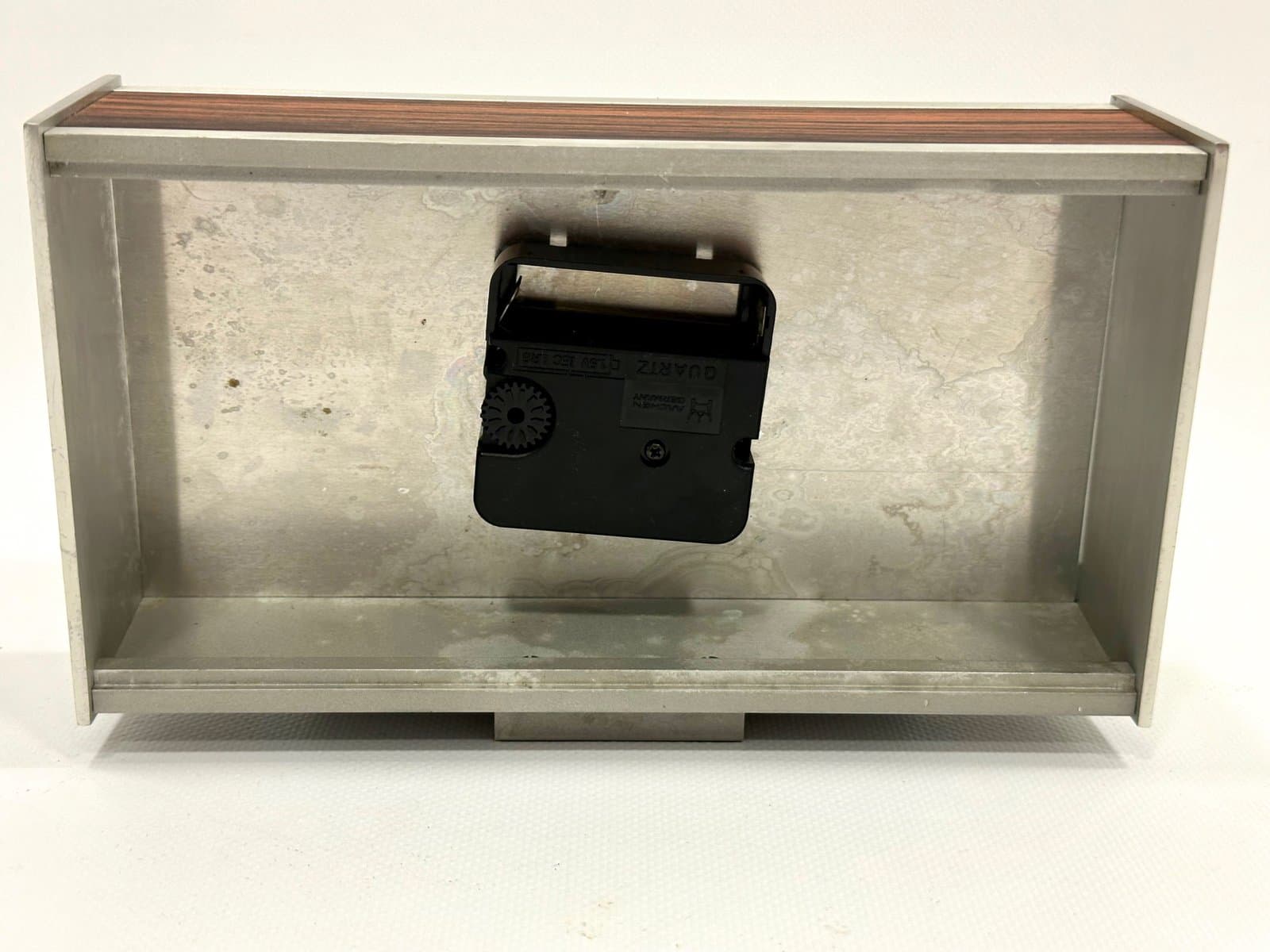 Zegar biurkowy, srebrny, aluminium, Niemcy, lata 50. - 155662