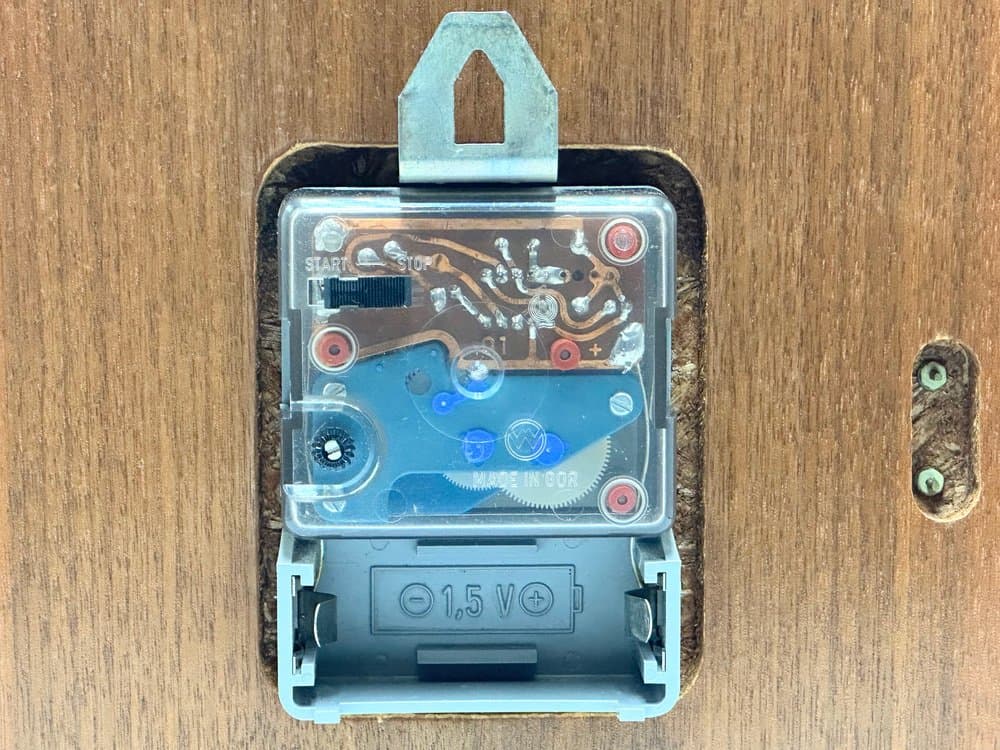 Zegar ścienny, teak brązowy, mosiądz złoty, Niemcy, lata 60. - 155844