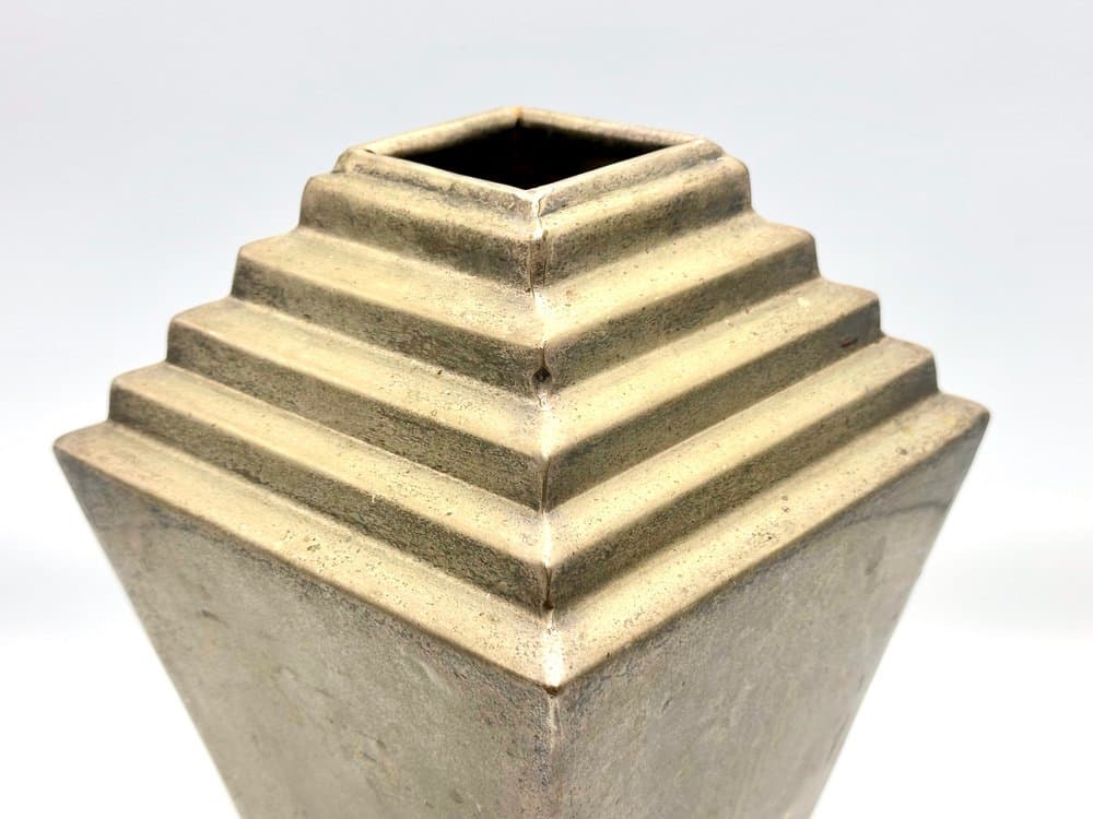 Wazon modernistyczny, srebrny, stal platerowana srebrem, lata 50. - 156037