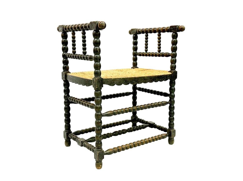 Bench Jacobean, black ebonised oak, beige rush, Netherlands, 19th c.