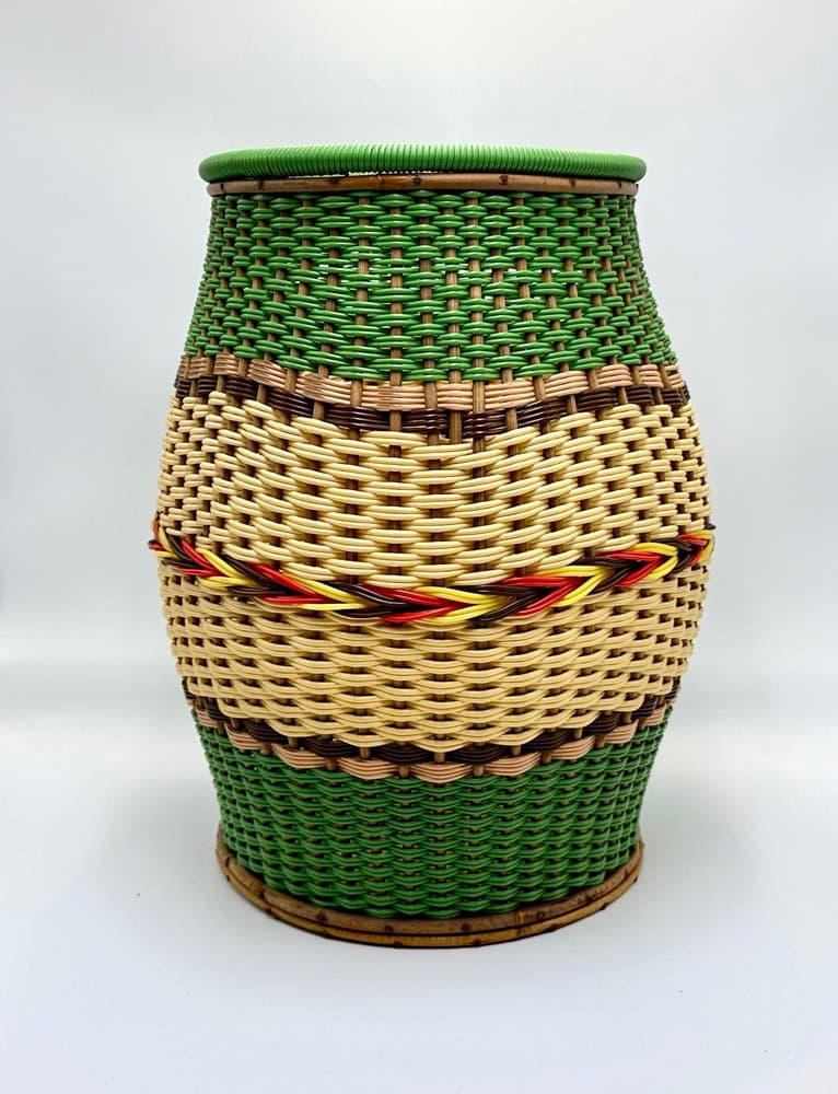 Woven basket, multicolor plastic, 1960s - 156349