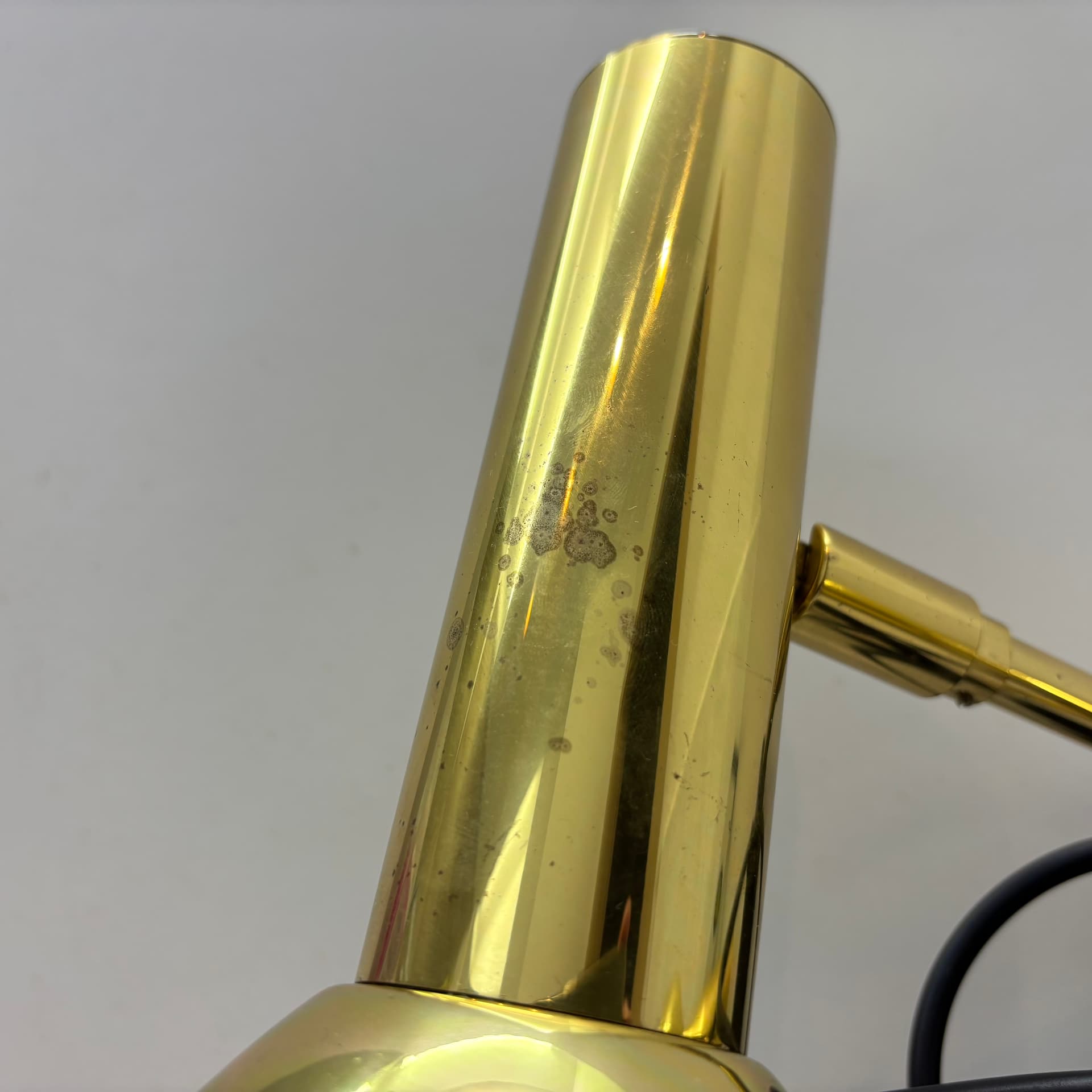 Pair of wall sconces, golden brass, Germany, 1970s. - 142637