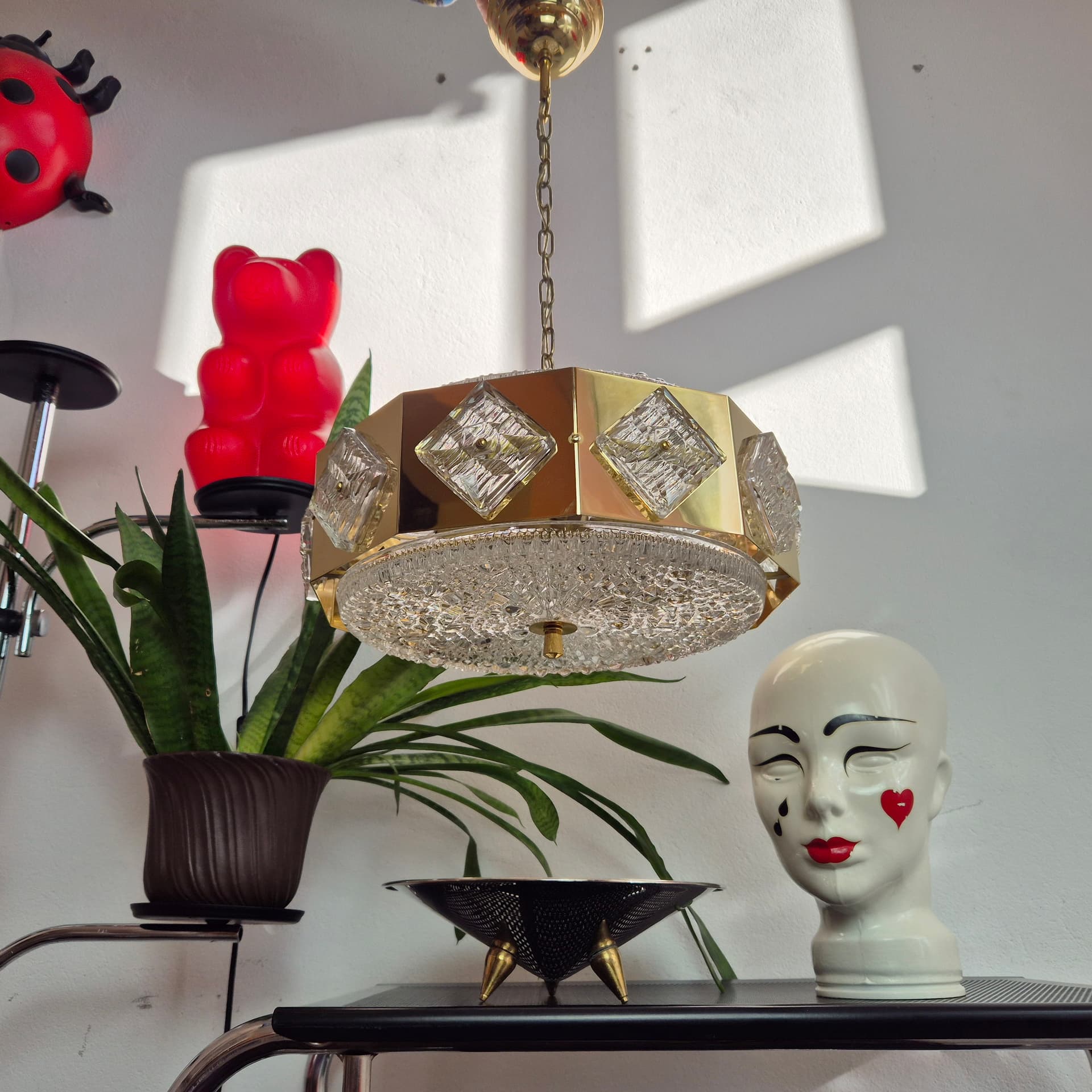 Lampa wisząca, złoty mosiądz, szkło, proj. C. Fagerlund, Orrefors, Szwecja, lata 60. - 142717