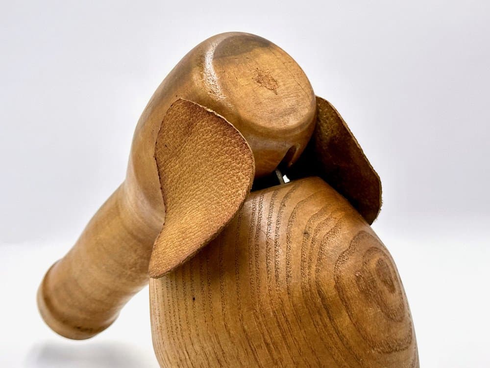 Figurka słonia, beżowy, drewno, Dania, lata 60. - 156701