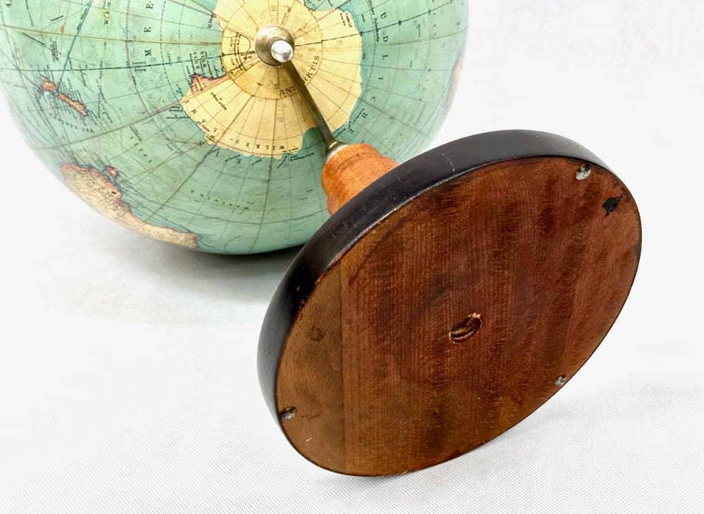 Globe Art Deco, turquoise, wood, metal, paper, Germany, 1930s. - 156767