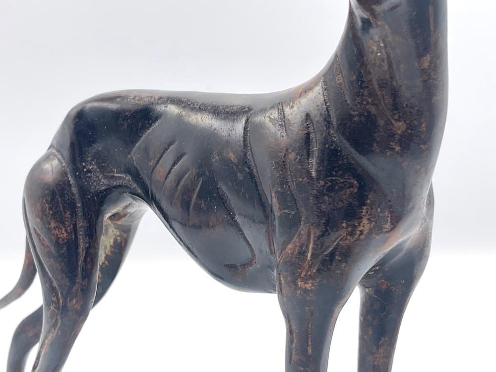 Figurka whippet, art déco, żeliwo ciemny brąz, lata 60. - 157101