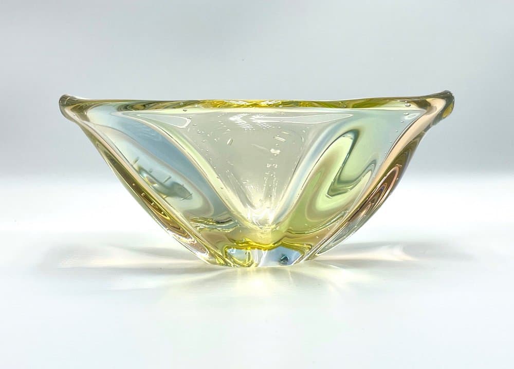 Bowl Pizzicato, green, glass, by H. Machovska, Czech Republic, 1960s. - 157178