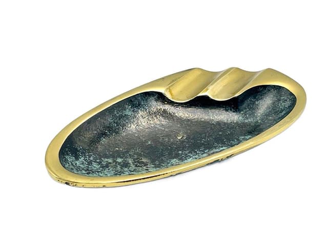 Popielniczka eliptyczna, zielony, mosiądz, przyp. proj. F. Hagenauer, Austria, lata 50. - WYMIARY