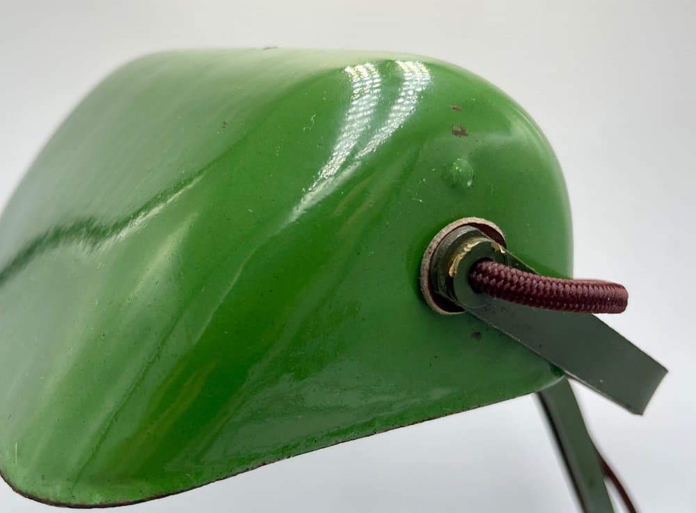 Banker's desk lamp, green metal, Austria, 1940s. - 157364