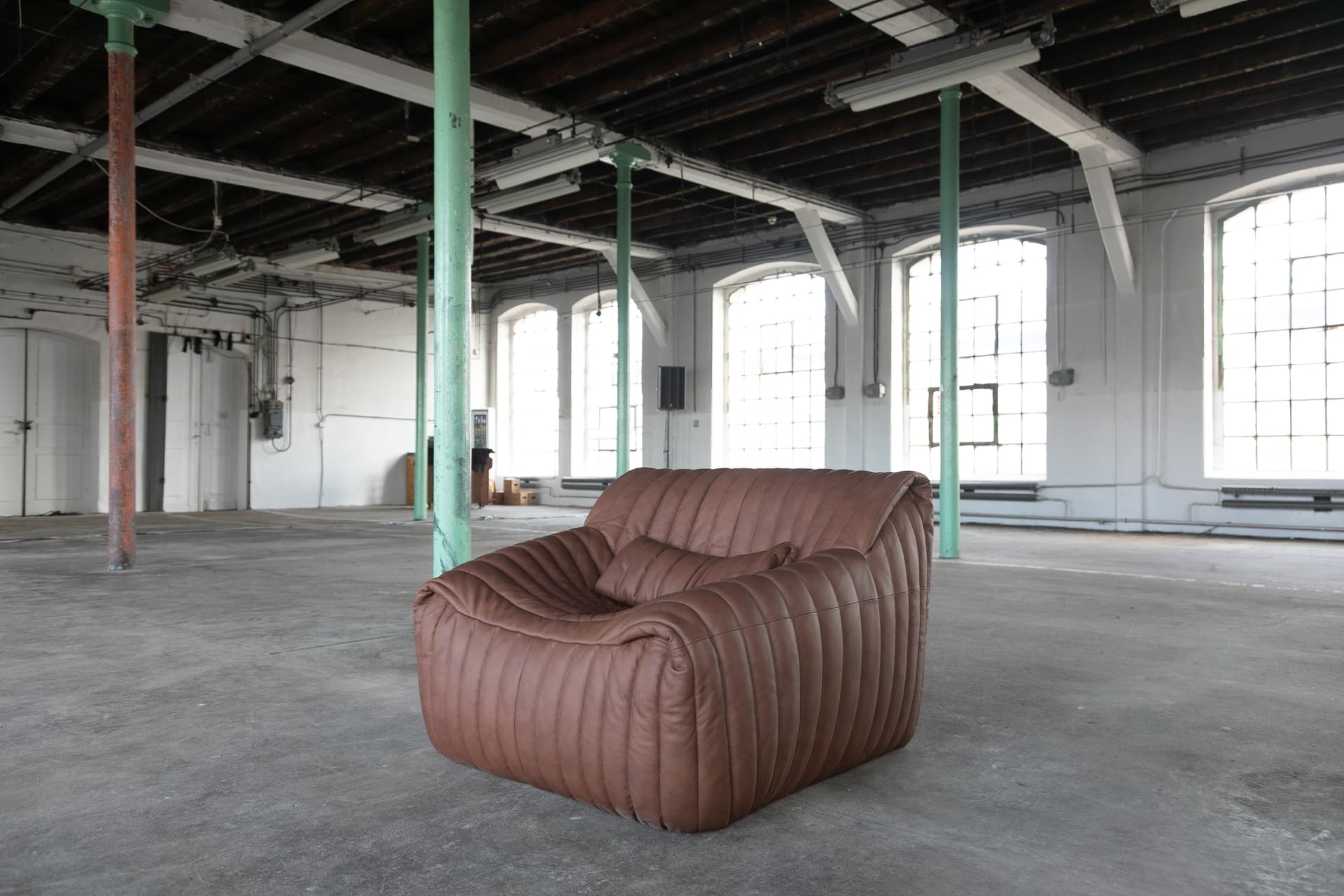 Fotel Sandra, brązowy, proj. A. Hiéronimus, Ligne Roset, lata 70. - 144388