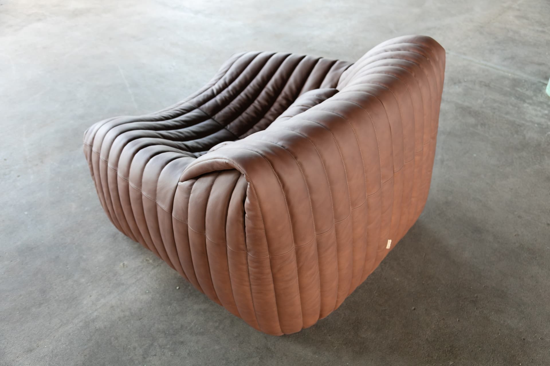 Fotel Sandra, brązowy, proj. A. Hiéronimus, Ligne Roset, lata 70. - 144385