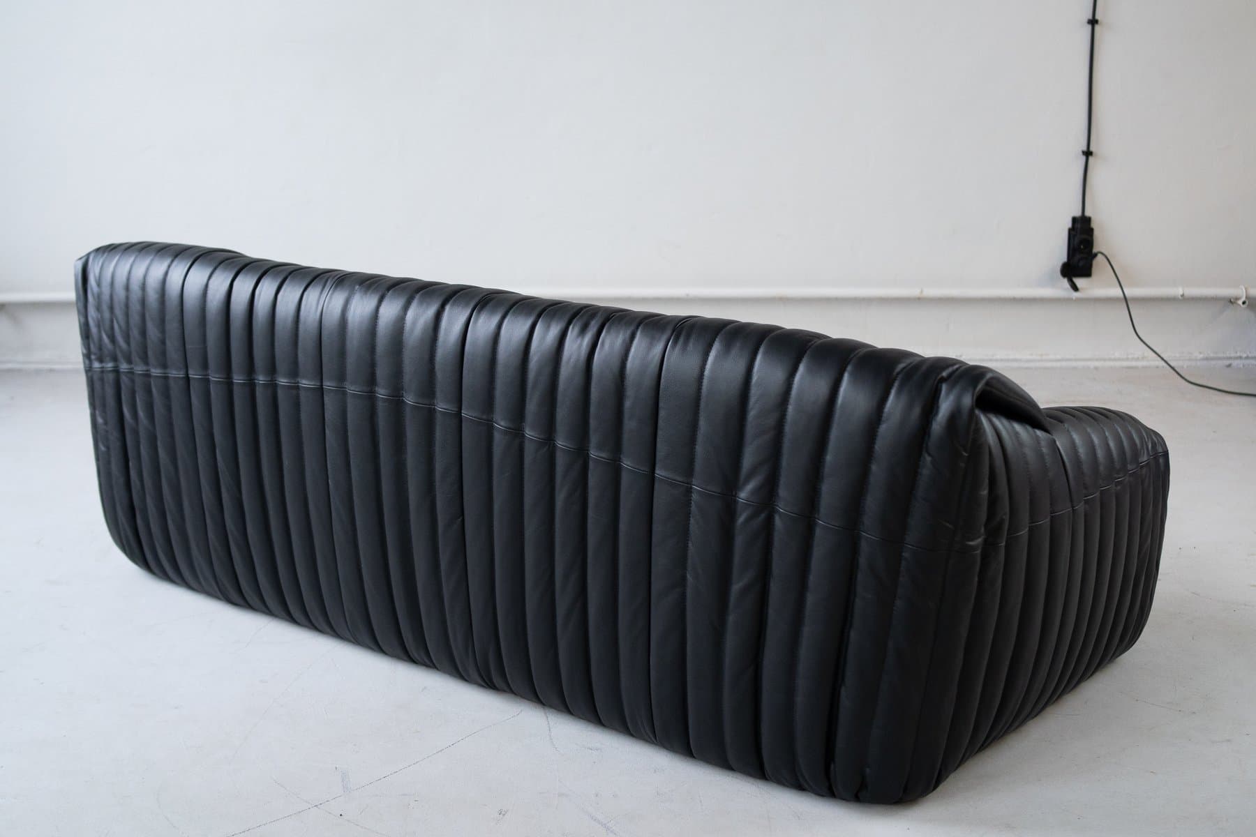 Dwuosobowa sofa Sandra, czarna, proj. A. Hiéronimus, Ligne Roset, lata 70. - 157696