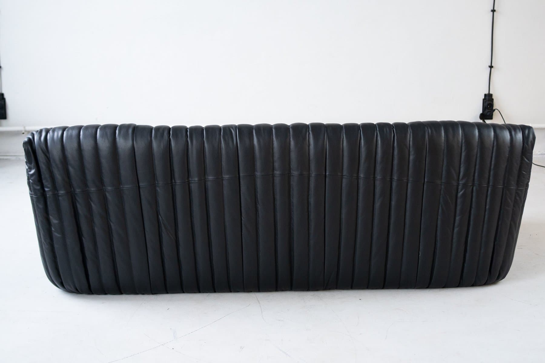 Dwuosobowa sofa Sandra, czarna, proj. A. Hiéronimus, Ligne Roset, lata 70. - 157699